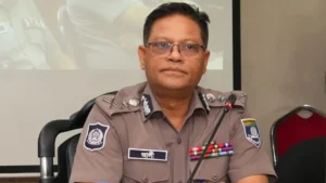 দুর্গাপূজায় পুলিশ পর্যাপ্ত নিরাপত্তা ব্যবস্থা গ্রহণ করেছে: আইজিপি
