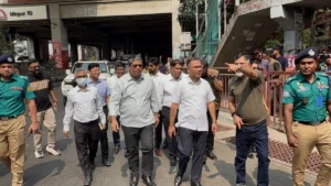 রাজধানীর ১৩ স্থান পরিদর্শনে প্রধানমন্ত্রী, পরিচ্ছন্নতায় বেঁধে দিলেন সময়