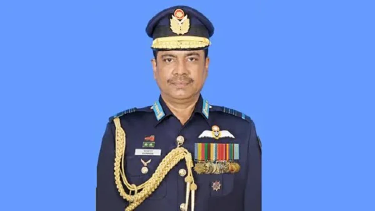 বিমানবাহিনীর সাবেক প্রধান শেখ আব্দুল হান্নান কাতারে গ্রেপ্তার