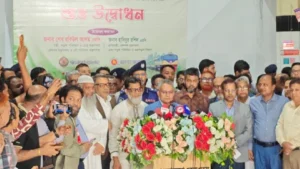 অনলাইন টিকিটের কালোবাজারি নিয়ন্ত্রণ কঠিন: রেলমন্ত্রী