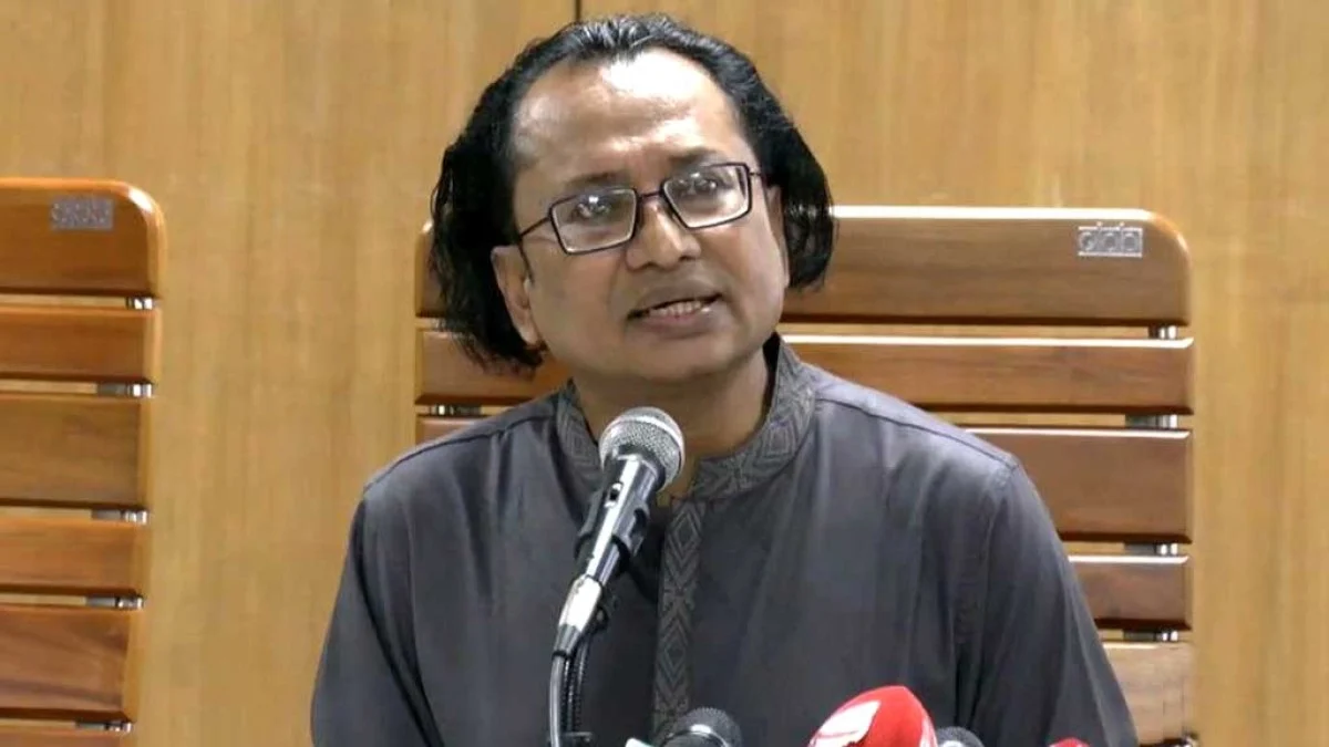 বিচারবহির্ভূত হত্যাকাণ্ড ও গুমকে সমর্থন করে না সরকার: তথ্য উপদেষ্টা