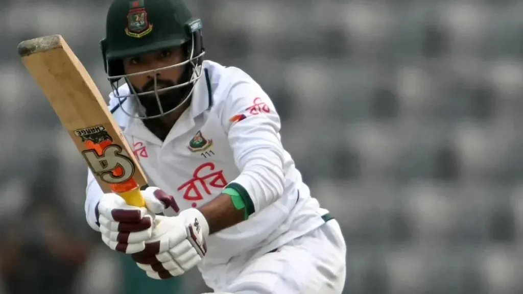 স্ট্রেচারে মাঠ ছাড়লেন হৃদয়, সেঞ্চুরির কাছে সাদমান - MZamin