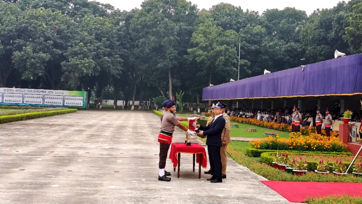 ‘জনগণের পুলিশ’ গড়ার আহ্বান স্বরাষ্ট্রমন্ত্রীর
